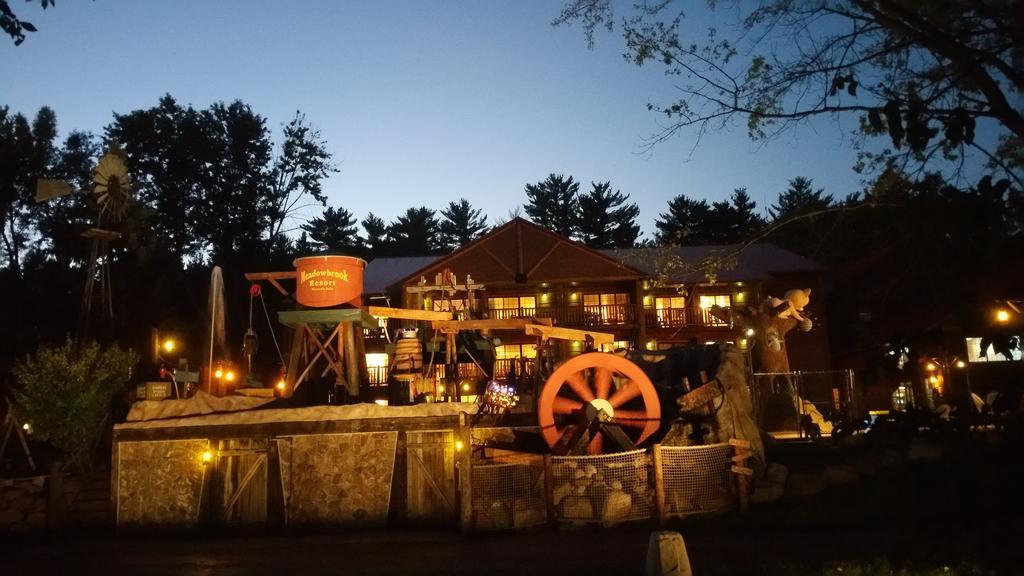 Meadowbrook Resort Wisconsin Dells Extérieur photo